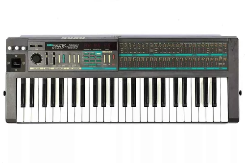 Organy analogowy syntezator Korg Poly-800 Polyphonic Synthesizer widok z przodu.
