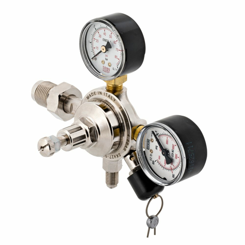 Reduktor ciśnienia CO2-AFG Oxyturbo Major Plus SK 427-002 widok z prawej strony