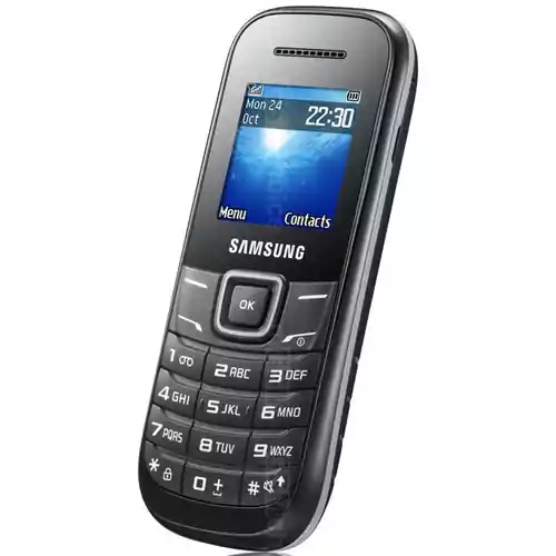Telefon komórkowy Samsung Keystone 2 GT-E1200 widok z prawej strony 