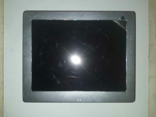 Wielofunkcyjny zegar cyfrowy LCD z kalendarzem widok z przodu