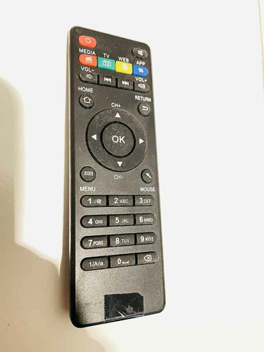 Zamiennik pilot do TV 2 widok z przodu.