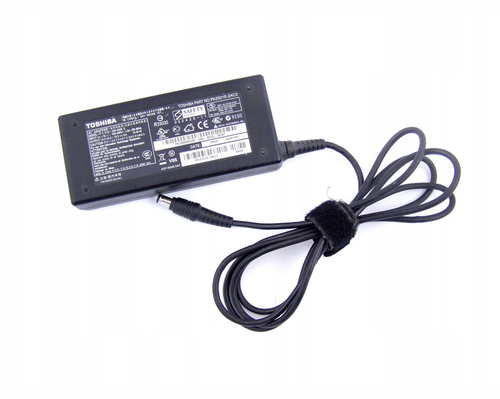 Zasilacz Toshiba ADP-90NB D 15V 6A  90 W  6.3 x 3.0 mm widok z przodu