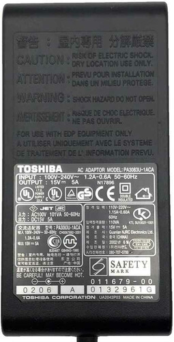 Zasilacz Toshiba PA3083U-1ACA 15V 5A  6,3 / 3,0 mm widok z przodu
