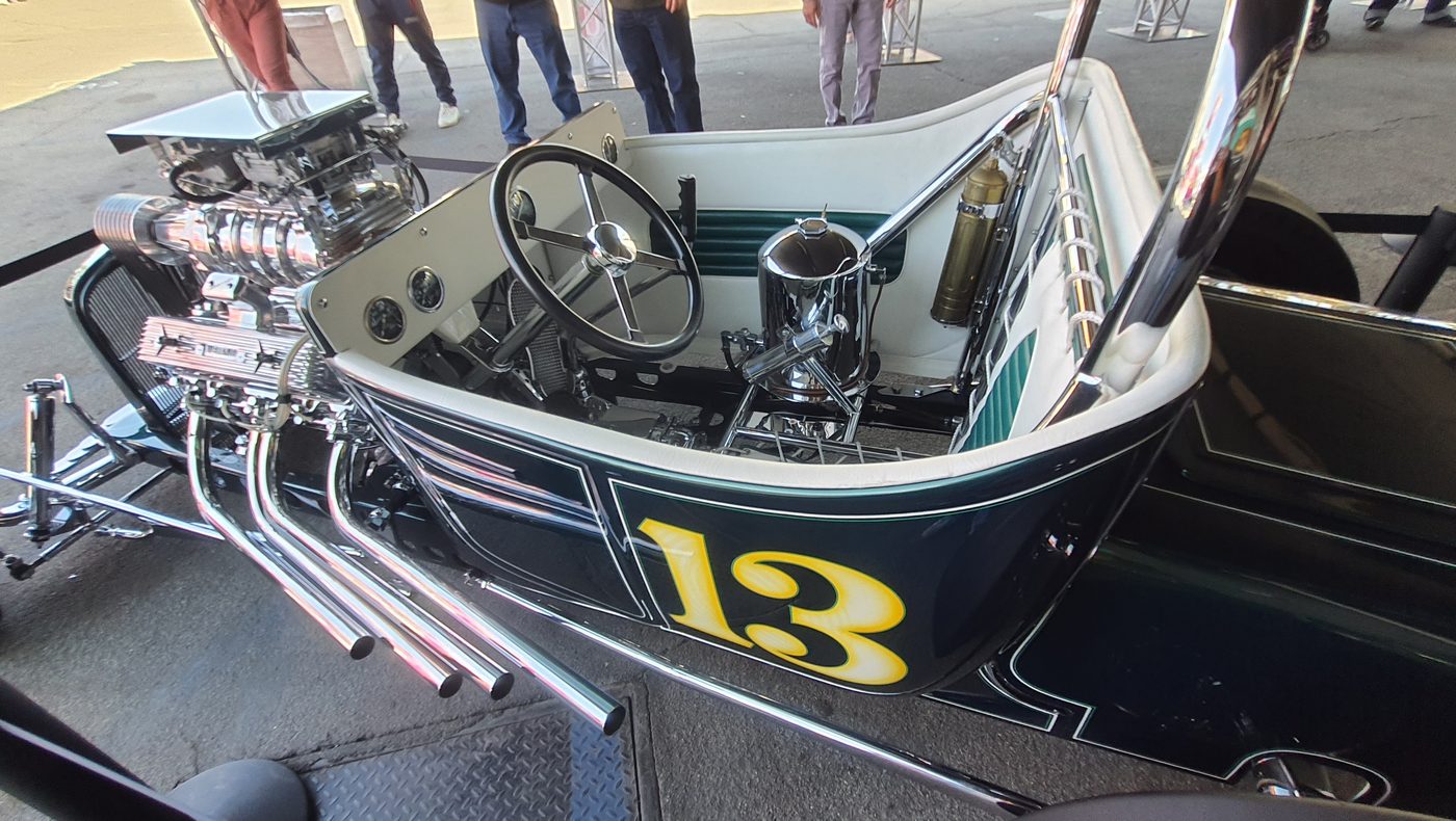 T-bucket 13 z kompresorem – pokazowy hot rod – zdjęcie 2
