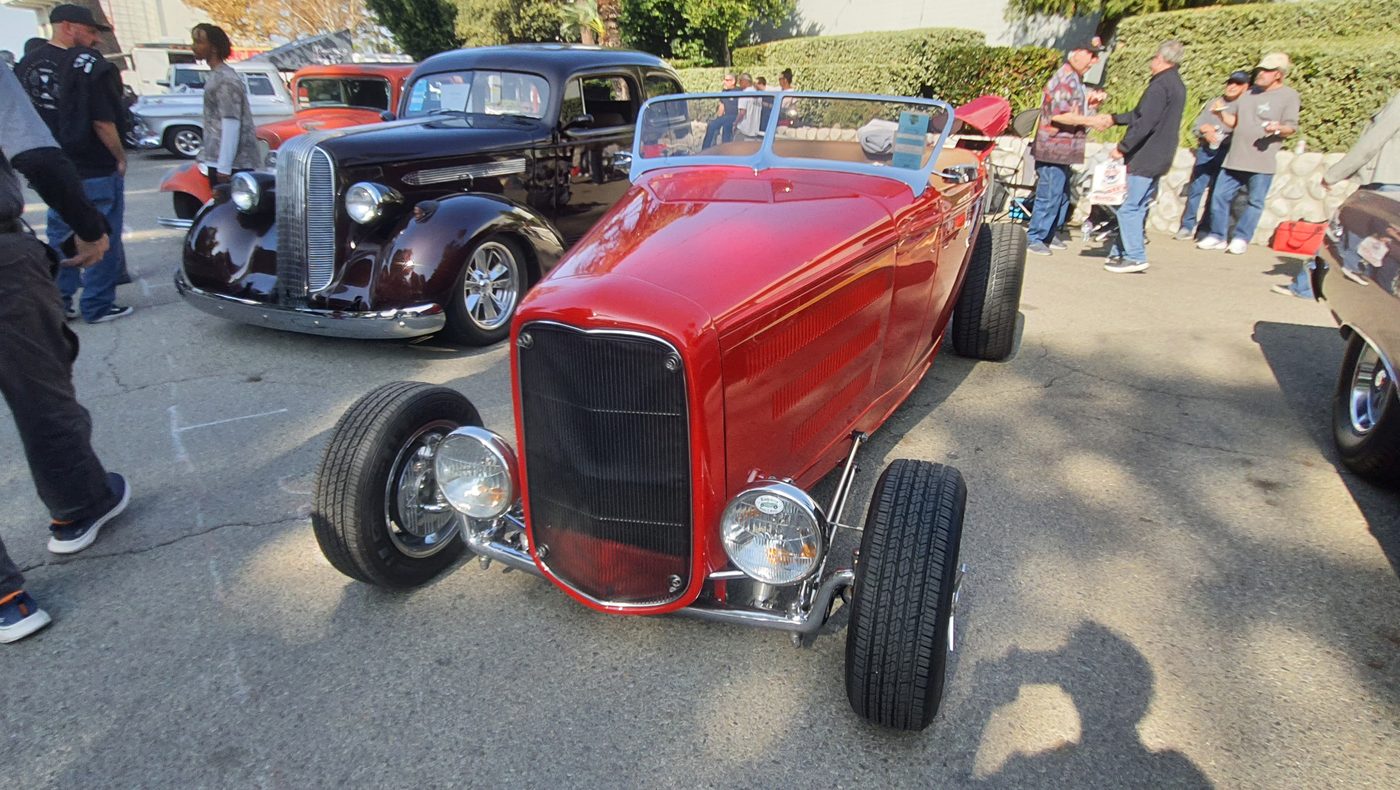 Czerwony Ford roadster 1932 highboy