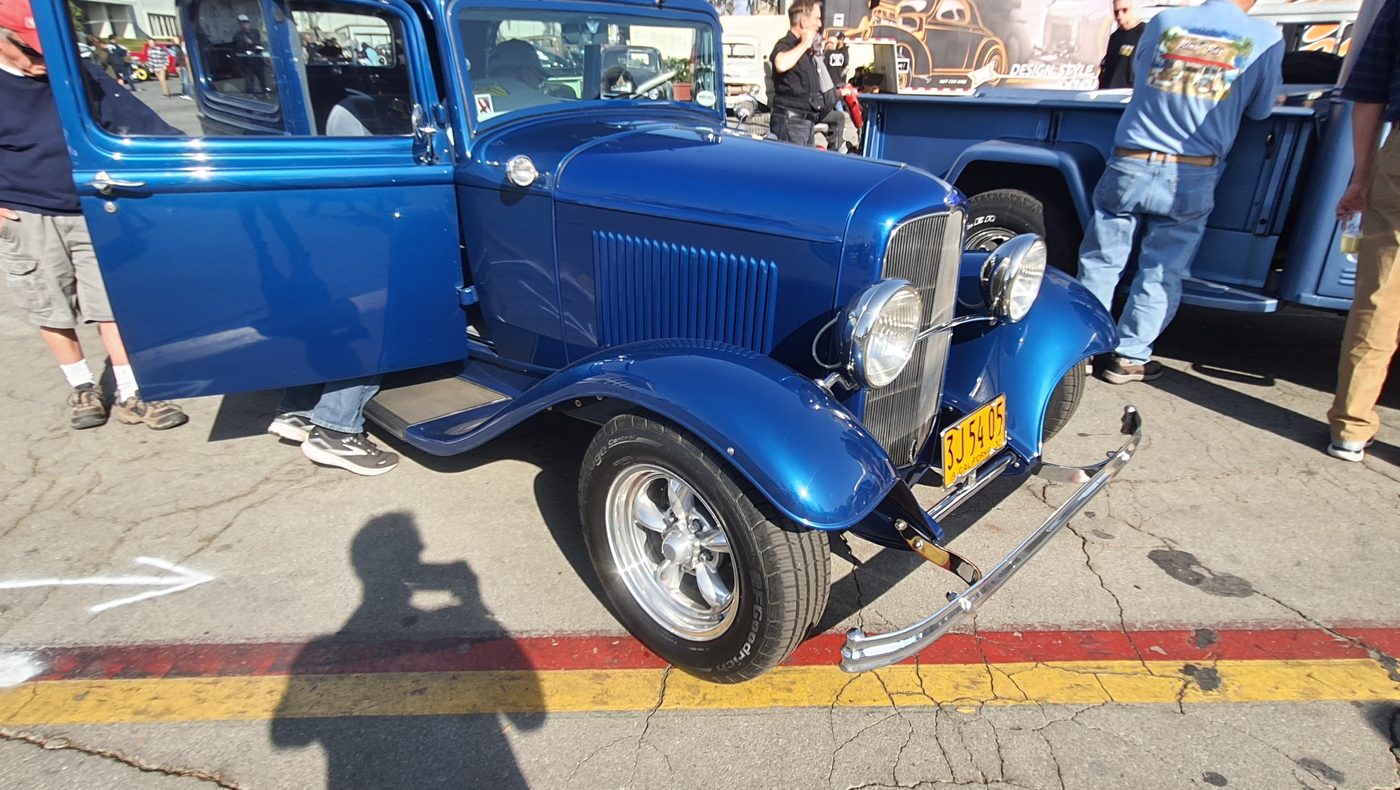 Niebieski Ford pickup 1932