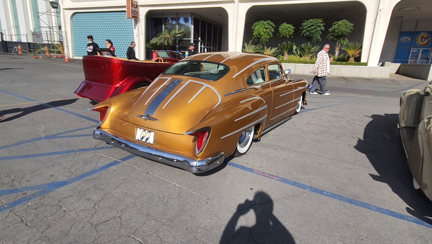 Miedziany Pontiac Streamliner 1951 kustom – zdjęcie 2