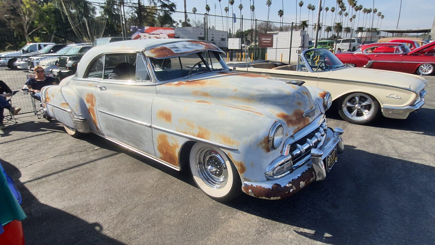 Chevrolet Bel Air 1952 w patynie
