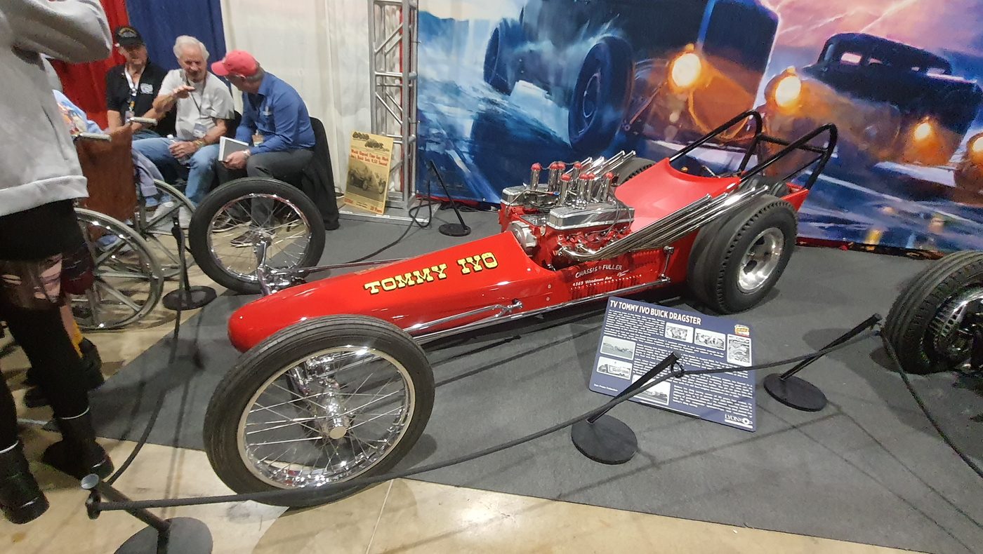 Czerwony dragster Tommy'ego Ivo