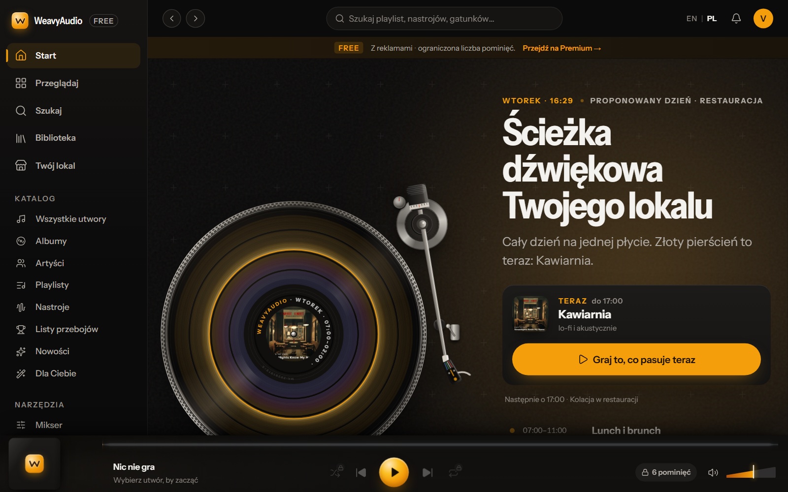Nowy ekran startowy: gramofon z planem dnia, karta Kawiarnia i przycisk Graj to, co pasuje teraz