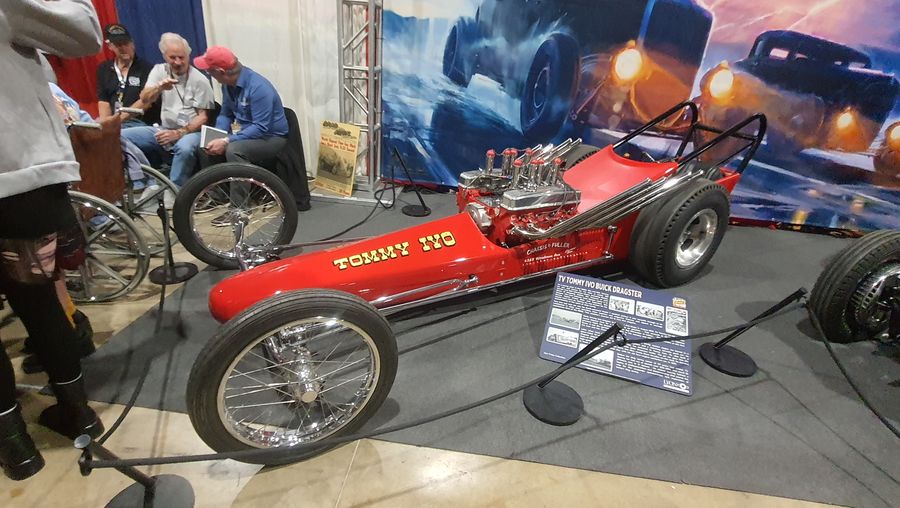 Czerwony dragster Tommy'ego Ivo