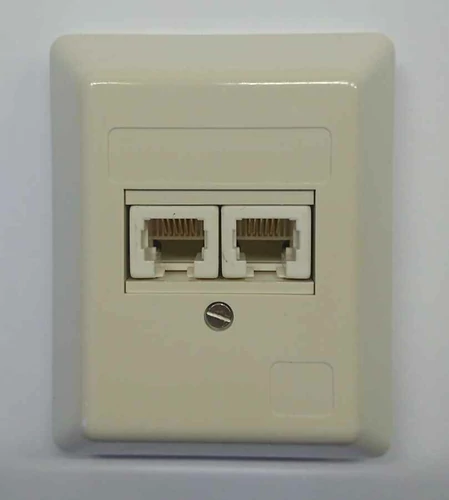 Gniazdko internetowe 2x RJ45 LAN - idealne rozwiązanie dla sieci [2025]